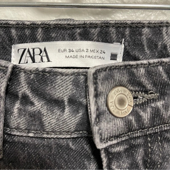 Zara Z1975 MOM FIT JEANS WITH A HIGH WAIST SIZE 2 - Picture 3 of 5